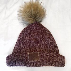 LoveYourMelon beanie with puff